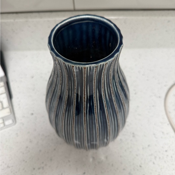 Striped Blue Ceramic Vase - Picture 4 of 4